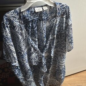 *Host Pick* Cato Blue and White Patterned Blouse